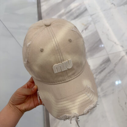 Miu Miu classic trendy baseball cap - Image 7