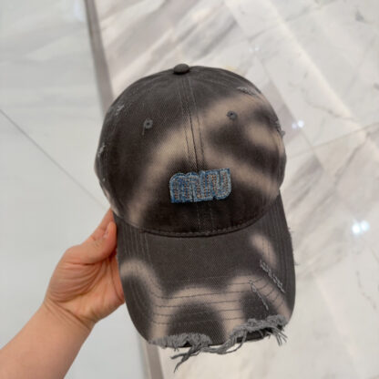 Miu Miu classic trendy baseball cap - Image 7