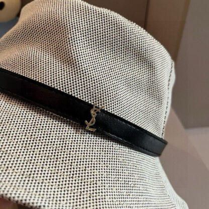 Saint Laurent bucket hat with belt - Image 6