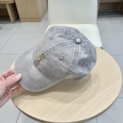 Yves Saint Laurent stylish all-match baseball cap - Image 6