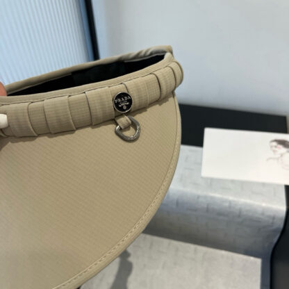 Prada new sunshade headband - Image 6