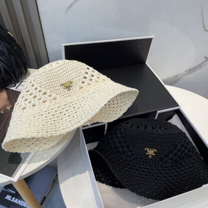 Prada new knitted bucket hat - Image 6