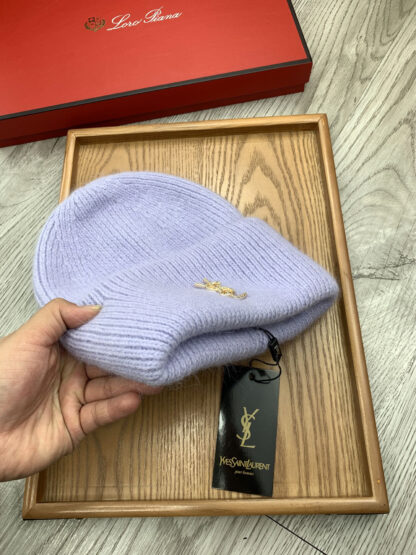Yves Saint Laurent fine wool knitted hat - Image 5