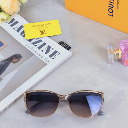 LOUIS VUITTON Fashion Sunglasses - Image 7