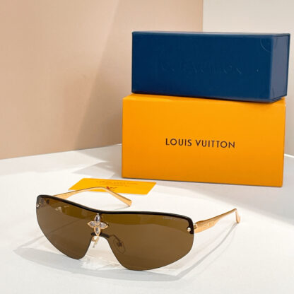 LOUIS VUITTON Fashion Sunglasses - Image 7