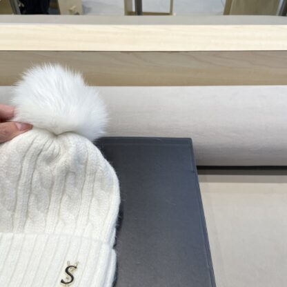 Yves Saint Laurent wool-blend knitted hat - Image 6