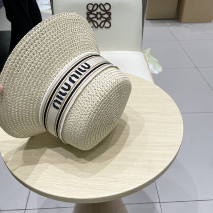 Miu Miu new bucket sun hat - Image 7