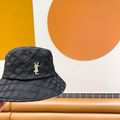 Saint Laurent's new simple bucket hat for early spring - Image 6