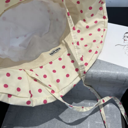 Miu Miu Casual Polka Dot Bucket Hat Sun Hat - Image 7