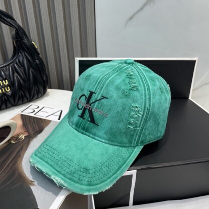 Calvin Kleinf Spring New Baseball Cap - Image 6