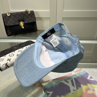 Calvin Kleinf classic cap - Image 6