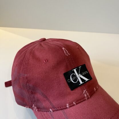 Calvin Kleinf stylish all-match baseball cap - Image 6