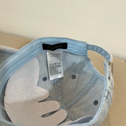 Calvin Kleinf stylish all-match baseball cap - Image 6