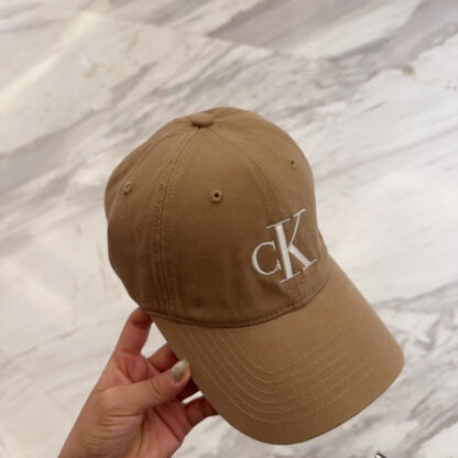 Calvin Kleinf washed denim series, casual and versatile baseball cap - Image 6
