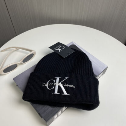 Calvin Kleinf fine wool knitted single hat - Image 6