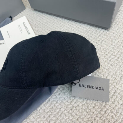 Balenciaga classic letter embroidered baseball cap - Image 6