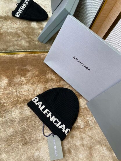 Balenciaga jacquard letter beanie - Image 6