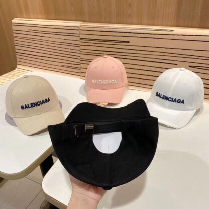 Balenciaga classic high-end atmospheric baseball cap - Image 6