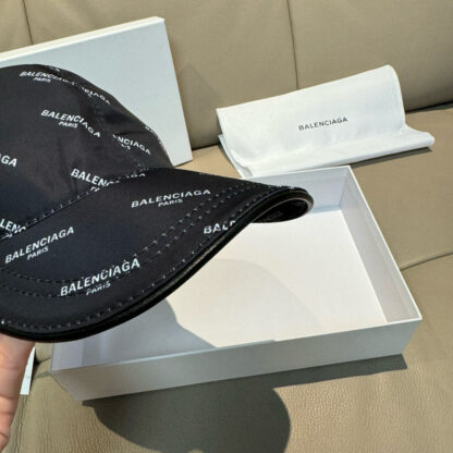 Balenciaga Classic Lightweight Breathable Baseball Cap - Image 6