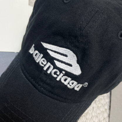 Balenciaga all-match logo embroidered baseball cap - Image 6