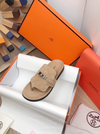 Hermès new spring and summer comfortable apricot slippers - Image 6