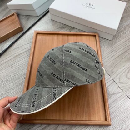 Balenciaga fashion baseball cap - Image 6