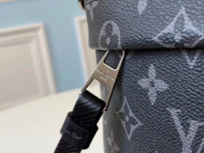 Louis Vuitton M45216 Besace Zippée Medium Handbag - Image 6