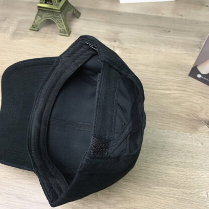 Balenciaga classic lettering embroidered baseball cap - Image 6