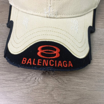 Balenciaga notched double circle letter embroidered baseball cap - Image 6