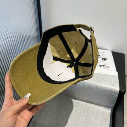 Balenciaga baseball cap - Image 6
