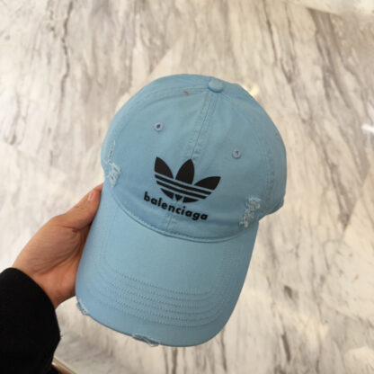 Balenciaga simple and stylish couple baseball cap - Image 6