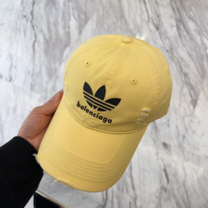 Balenciaga simple and stylish couple baseball cap - Image 6