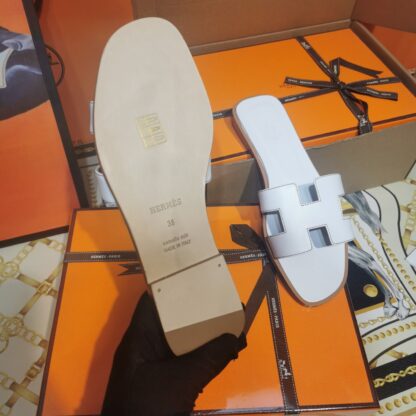 Hermès white handmade slippers - Image 6