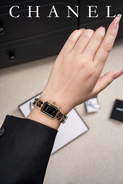 Chanel Black Gold Sugar Cube Women's Watch - Image 7