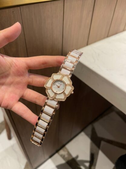 Chanel Petal Diamond Ring Temperament Women's Watch - Image 7