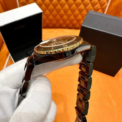 Chanel fashion j12 series watch - Image 7