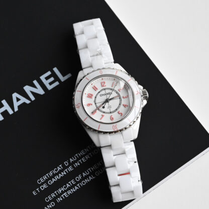 Chanel stylish simple classic watch - Image 7