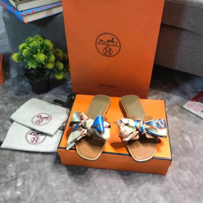 Hermès Brown Palm Pattern Cowhide Handmade Slippers - Image 6