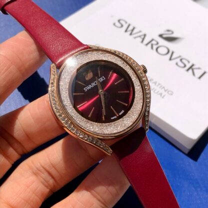 Swarovski's ultimate elegant watch - Image 6