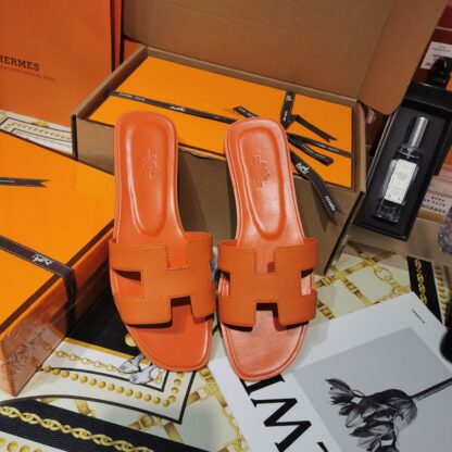 Hermès Orange Palm Print Handmade Slippers - Image 6