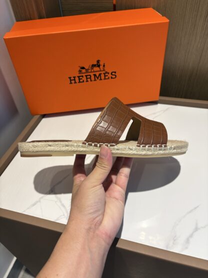 Hermes dark brown comfortable all-match non-slip breathable casual slippers - Image 6
