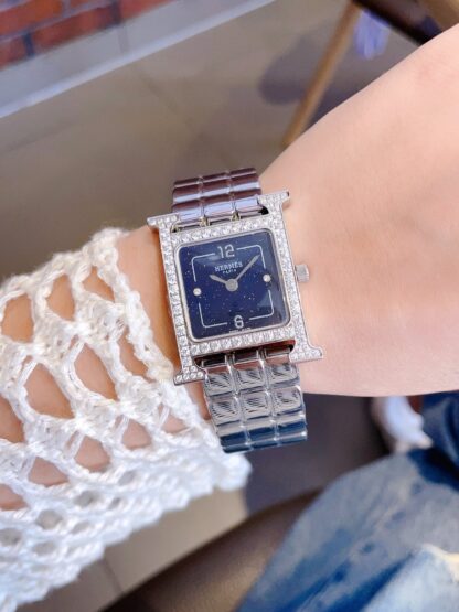 Hermes Square Dial Fashionable Temperament Watch - Image 5