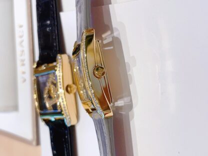 Hermes Square Dial Diamond Quartz Watch - Image 6