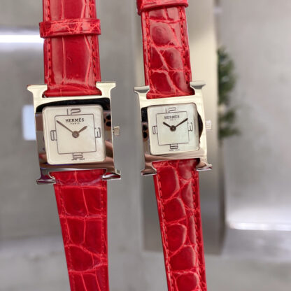 Hermes Square Dial Elegant Watch - Image 6