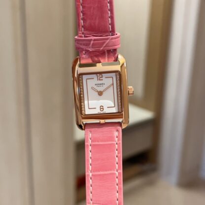 Hermes Square Dial Elegant Watch - Image 6