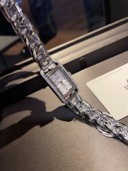 Hermes exquisite square dial diamond quartz watch - Image 6