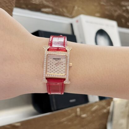 Hermes Starry Dial Exquisite Watch - Image 6