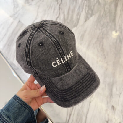 Celine best-selling baseball cap - Image 6