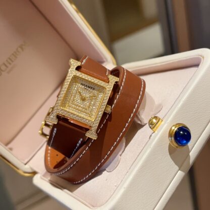 Hermes Temperament Square Dial Quartz Watch - Image 6