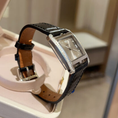 Hermes elegant square dial diamond exquisite watch - Image 6